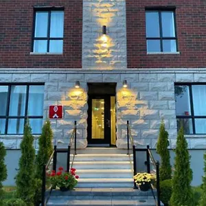 Le Bijou Airhome , Montreal Canada