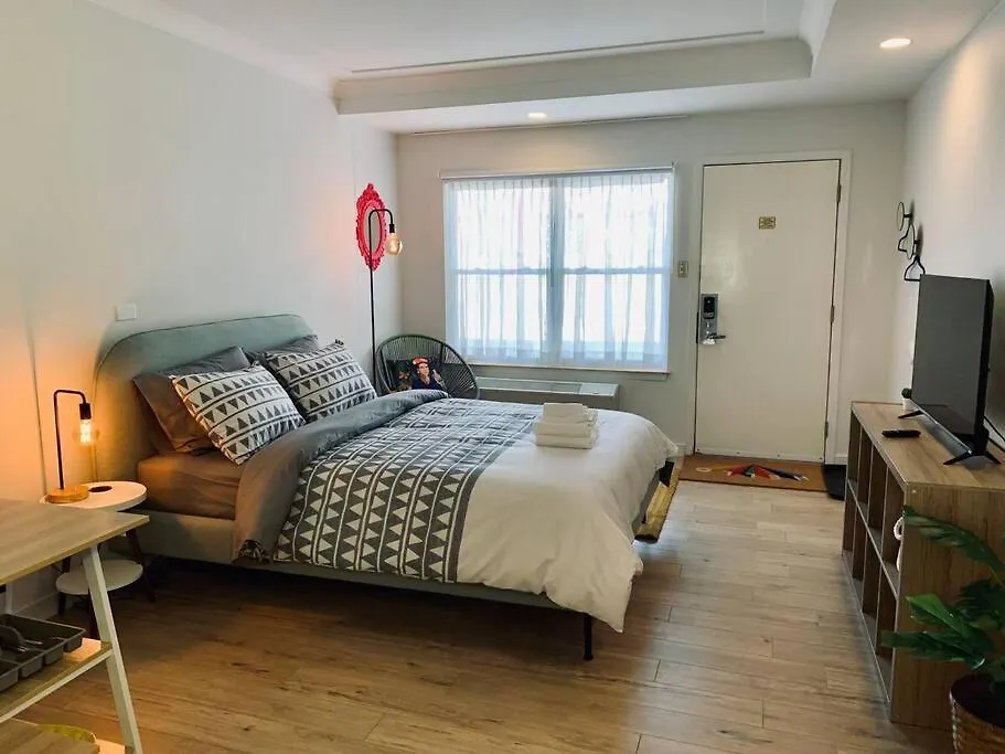 300 Trendy Studio #307 With Ac Hotel Halifax